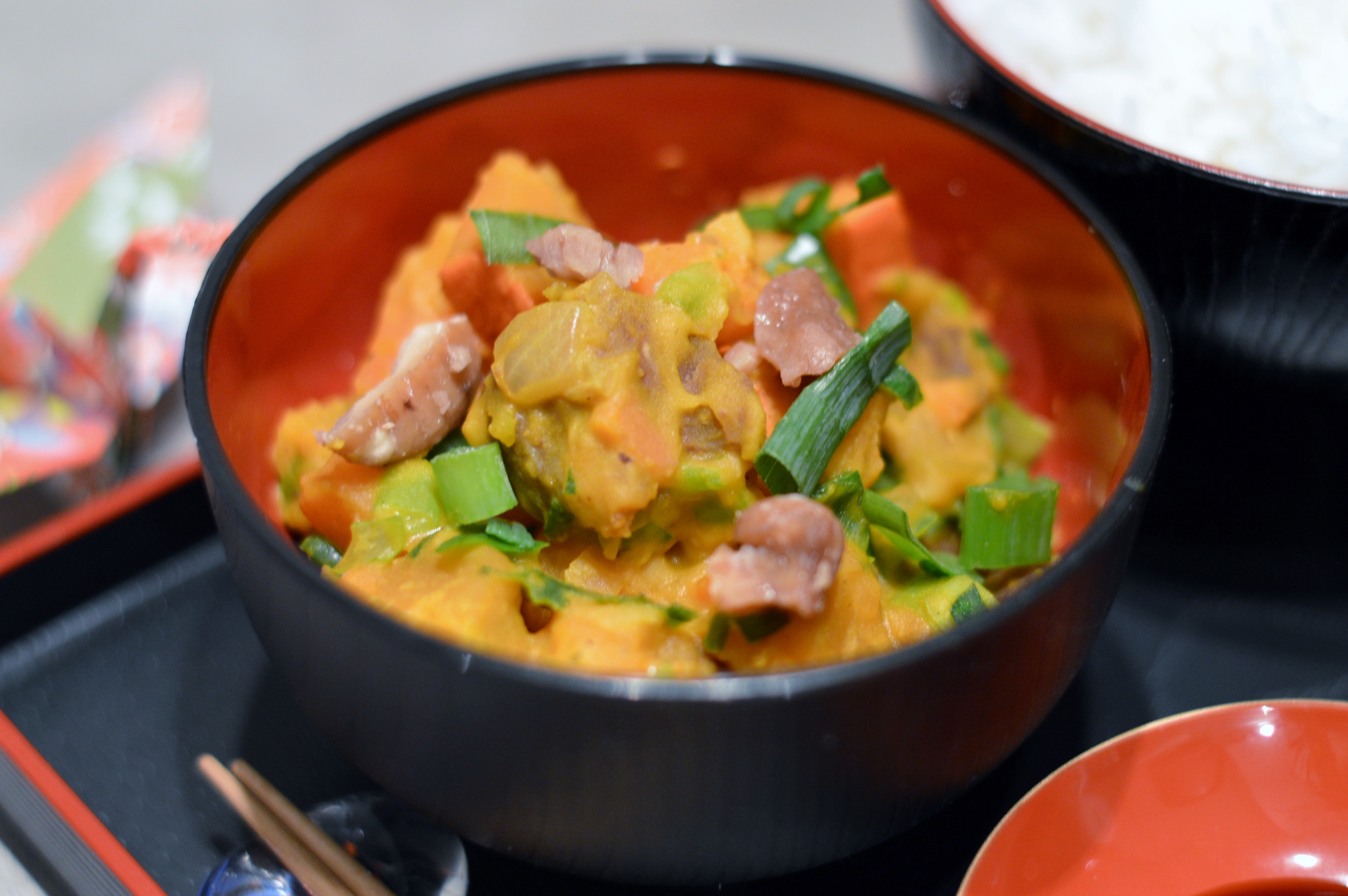 Avilia’s Rezept: Veganes Kürbis-Karotten-Kastanien-Curry 